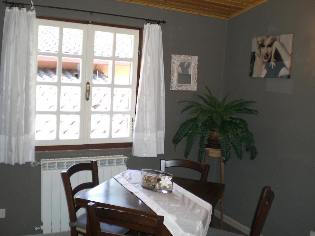 Villa Di Christian E Michelle روما الغرفة الصورة