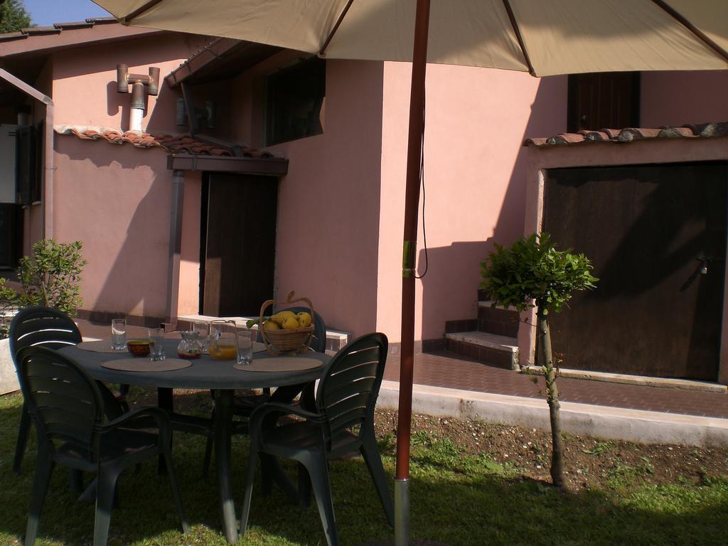 Villa Di Christian E Michelle روما المظهر الخارجي الصورة